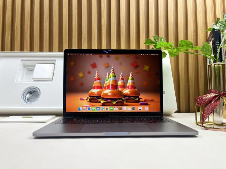 Apple Macbook Air แมค โอเอส 8 กิกะไบต์ อื่นๆ ไม่ใช่ MacBook Pro 13-inch 2016 Four Thunderbolt 3Ports Ram8GB SSD256GB SpaceGray