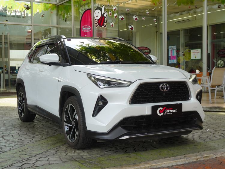 รถ Toyota Yaris Cross 1.5 HEV Premium Luxury สี ขาว