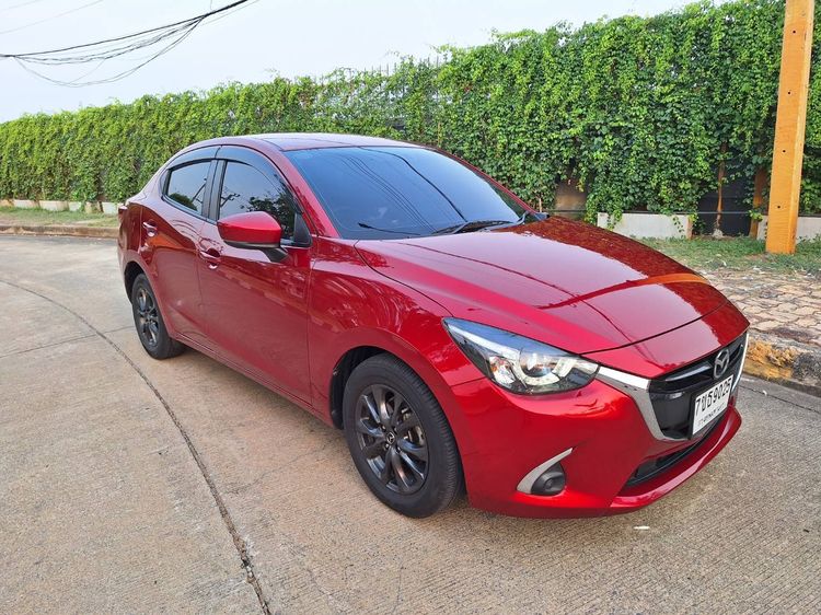 รถ Mazda Mazda 2 1.3 High Plus สี แดง