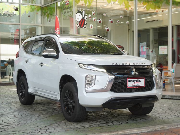 รถ Mitsubishi Pajero Sport 2.4 Elite Edition 2WD สี ขาว
