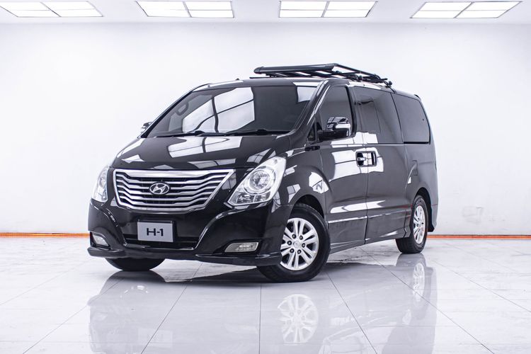 Hyundai H-1  2011 2.5 Deluxe Utility-car ดีเซล ไม่ติดแก๊ส เกียร์อัตโนมัติ ดำ