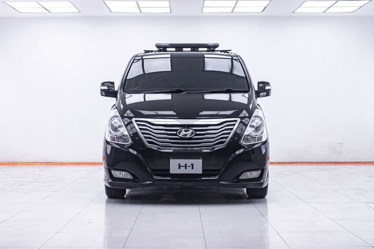 Hyundai H-1 2011 2.5 Deluxe Utility-car ดีเซล ไม่ติดแก๊ส เกียร์อัตโนมัติ ดำ รูปที่ 3