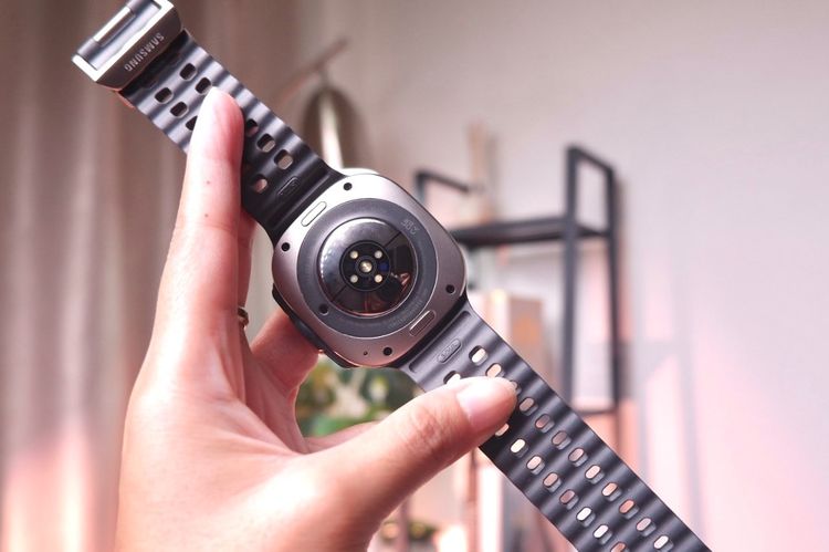 Galaxy Watch Ultra (2024) 47 MM. สี Silver เครื่องสวย ราคาเพียง 7,990.- มีประกันร้าน 60วัน รูปที่ 3