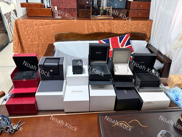 ตัวจริงขายเอง! กล่องนาฬิกาแบรนด์เนมแท้ 100% (Cartier, Rado, Tudor) พร้อมส่ง รูปที่ 2