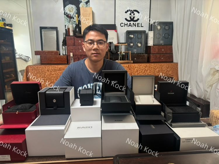ตัวจริงขายเอง! กล่องนาฬิกาแบรนด์เนมแท้ 100% (Cartier, Rado, Tudor) พร้อมส่ง