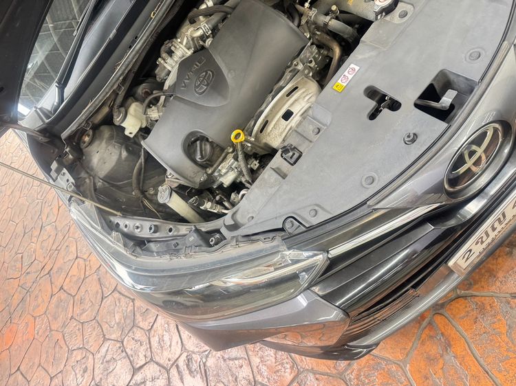 Toyota Yaris ATIV 2021 1.2 Sport Sedan เบนซิน ไม่ติดแก๊ส เกียร์อัตโนมัติ เทา รูปที่ 3