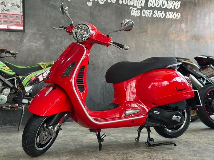 Vespa GTS150 i-get