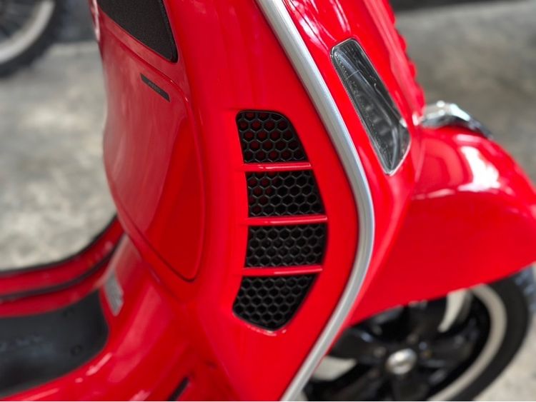 Vespa GTS150 i-get รูปที่ 13