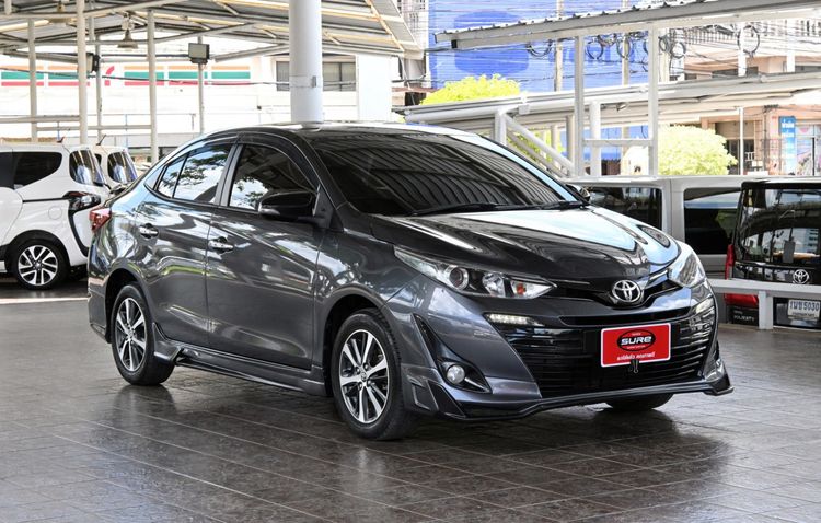 Toyota Yaris ATIV 2019 1.2 S Sedan เบนซิน ไม่ติดแก๊ส เกียร์อัตโนมัติ เทา รูปที่ 3