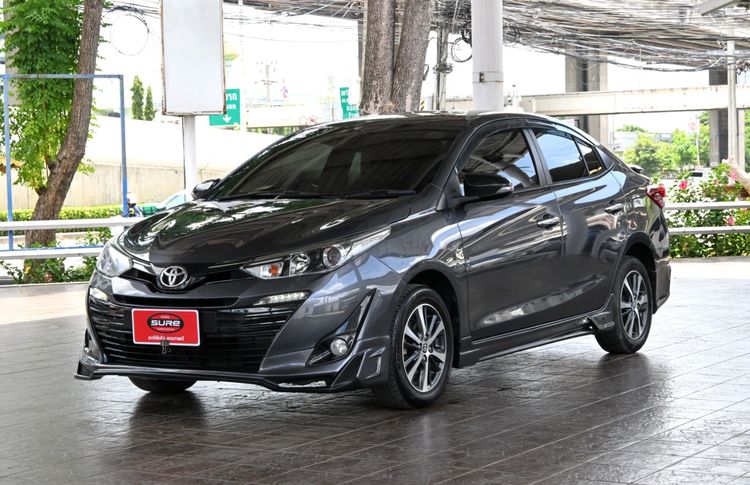 Toyota Yaris ATIV 2019 1.2 S Sedan เบนซิน ไม่ติดแก๊ส เกียร์อัตโนมัติ เทา