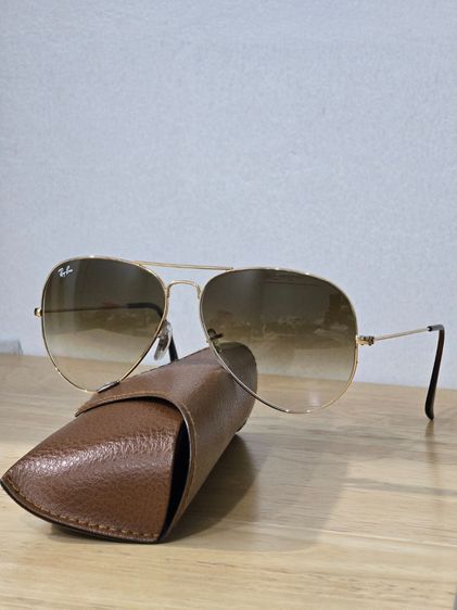ขายๆๆครับ แว่นกันแดด   Ray-Ban ของแท้ 100 เปอเซนต์   (ซื้อมาจาก ที่ ฝรั่งเศส)