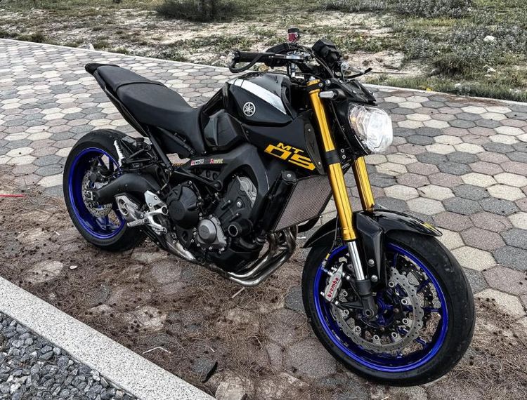 MT 09