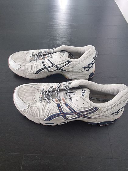 รองเท้า asics รูปที่ 2