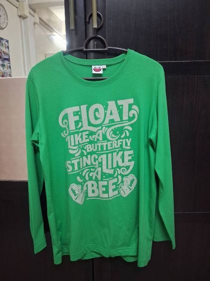 เสื้อยืดแขนยาว