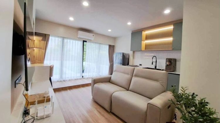 ตกแต่งครบ Newly Renovated Townhouse/Home office/Cafe for Rent – Ekamai 22 / Pridi 41, pet friendly ทาวน์เฮาส์/โฮมออฟฟิศ/คาเฟ่ รีโนเวทใหม่ให้เช่า เอกมัย 22 รูปที่ 2