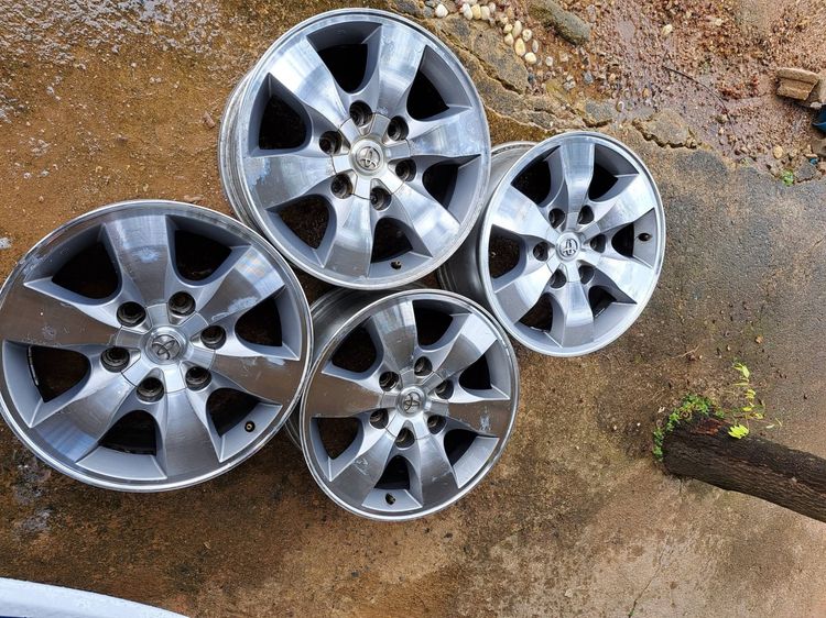 ล้อแม็ก TOYOTA FORTUNER โฉมแลก รูปที่ 4