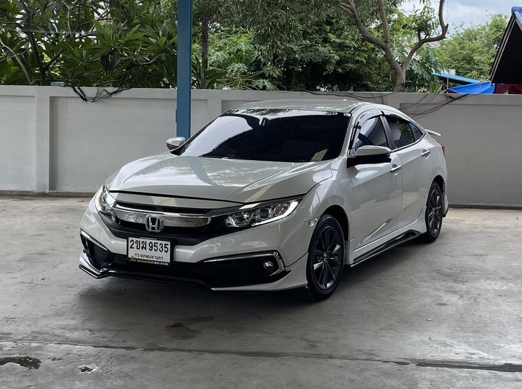 รถ Honda Civic 1.8 EL i-VTEC สี ขาว