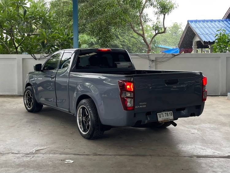 Isuzu D-MAX 2024 1.9 S Pickup ดีเซล ไม่ติดแก๊ส เกียร์ธรรมดา เทา รูปที่ 4