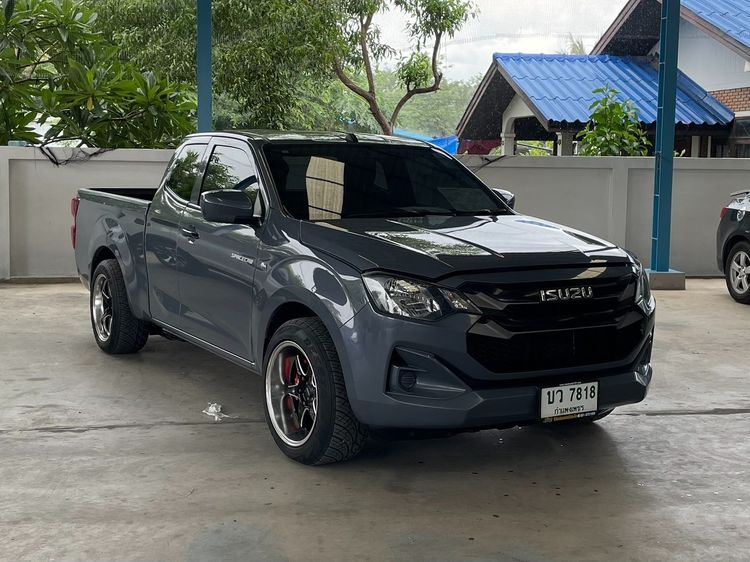 Isuzu D-MAX 2024 1.9 S Pickup ดีเซล ไม่ติดแก๊ส เกียร์ธรรมดา เทา รูปที่ 3