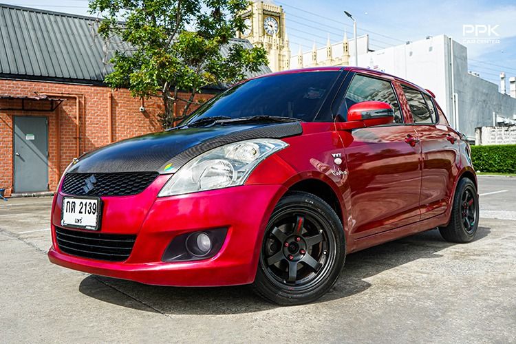 รถ Suzuki Swift 1.2 GL สี แดง