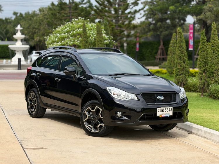 Subaru XV 2012 2.0 4WD Utility-car เบนซิน ไม่ติดแก๊ส เกียร์อัตโนมัติ ดำ รูปที่ 3