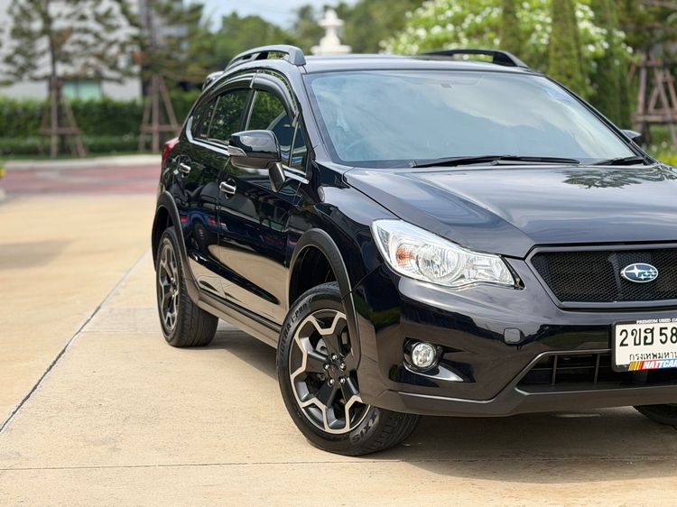 Subaru XV 2012 2.0 4WD Utility-car เบนซิน ไม่ติดแก๊ส เกียร์อัตโนมัติ ดำ รูปที่ 4