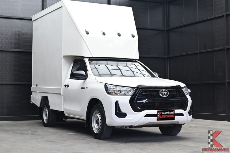 Toyota Hilux Revo 2022 2.4 Entry Pickup ดีเซล ไม่ติดแก๊ส เกียร์ธรรมดา ขาว