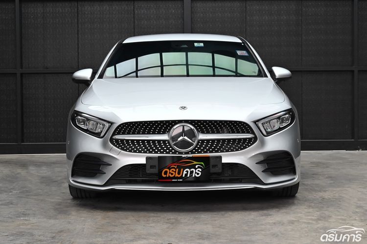 Mercedes-Benz A-Class 2020 A200 Sedan เบนซิน ไม่ติดแก๊ส เกียร์อัตโนมัติ บรอนซ์เงิน รูปที่ 2