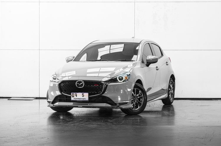 รถ Mazda Mazda 2 1.3 C Sports สี เทา
