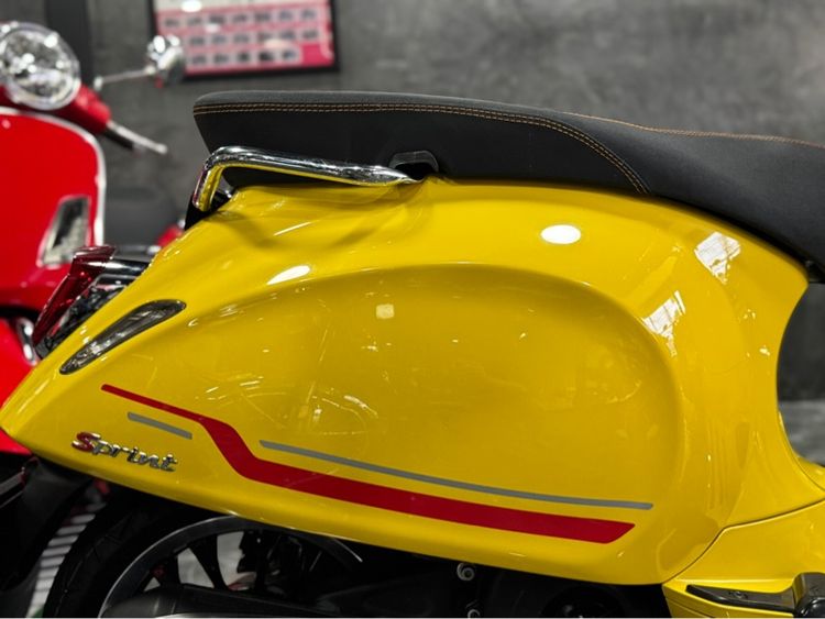 Vespa Sprint125 i-get รูปที่ 8
