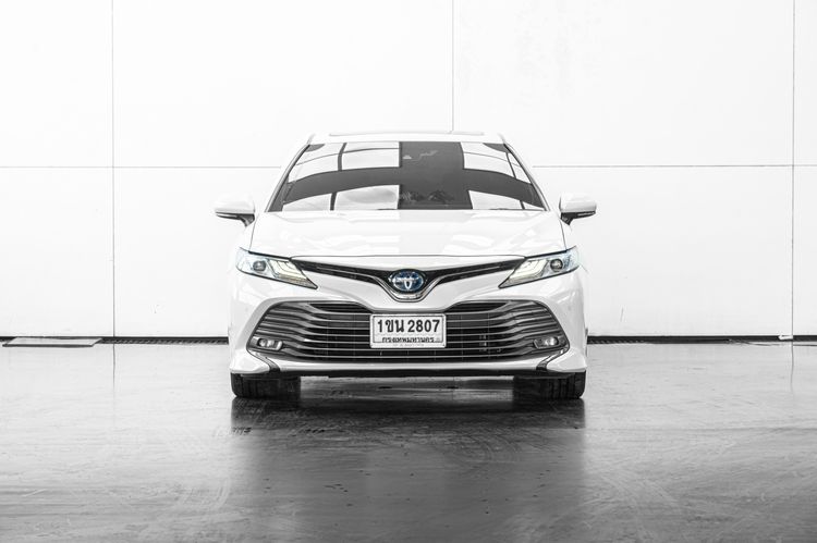 Toyota Camry 2020 2.5 HV Premium Sedan ไฮบริด เกียร์อัตโนมัติ ขาว รูปที่ 3