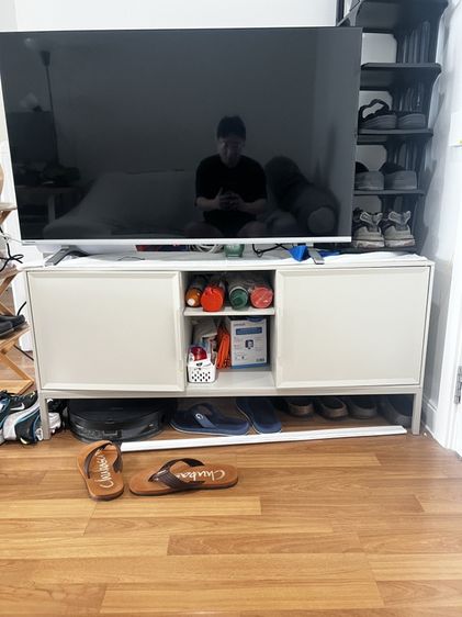 ขาย ตู้คอนโซล/ตู้วางทีวี IKEA สีขาว (ย้ายบ้าน)