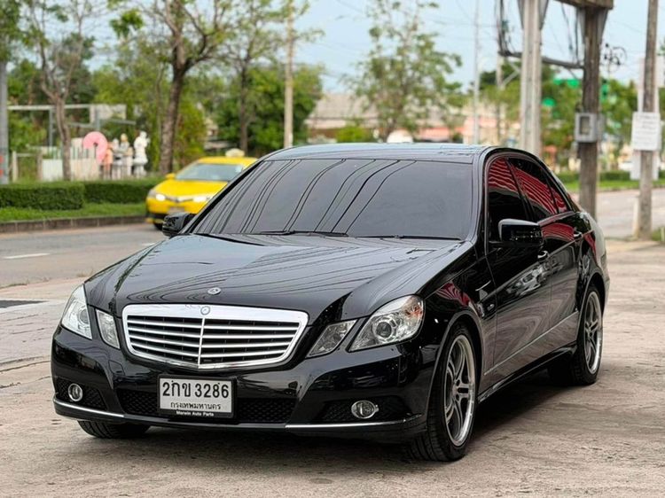 Mercedes-Benz E-Class 2011 E220 CDI Sedan ดีเซล เกียร์อัตโนมัติ ดำ
