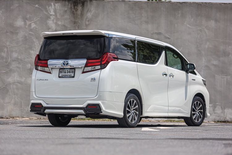Toyota Alphard 2017 2.5 Hybrid E-Four 4WD Van ไฮบริด ไม่ติดแก๊ส เกียร์อัตโนมัติ ขาว รูปที่ 2