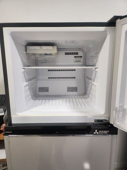 ​ตู้เย็น Mitsubishi Electric รุ่น MR-FV25N ขนาด 8.2 คิว (231 ลิตร) สภาพดี พร้อมใช้งาน รูปที่ 3