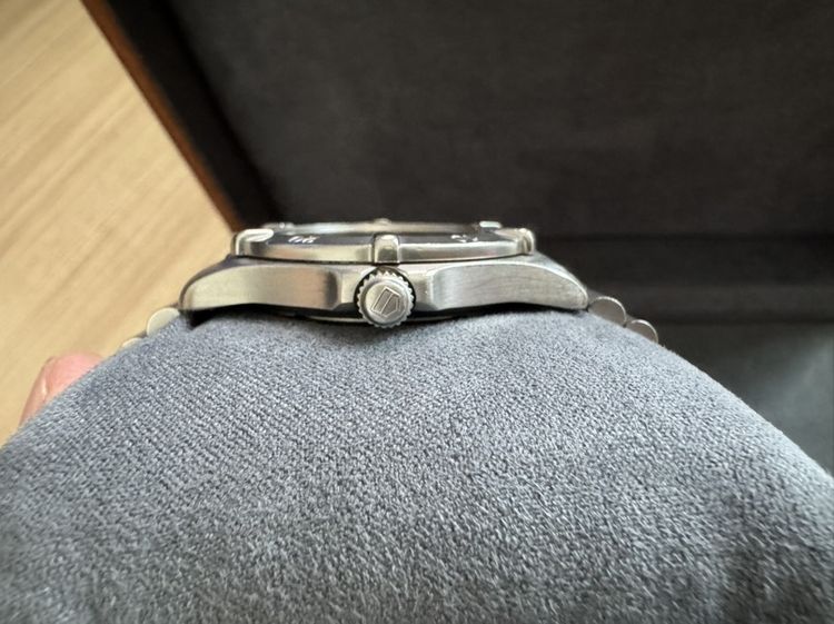 นาฬิกา Tag Heuer Professional 2000 Series รูปที่ 6