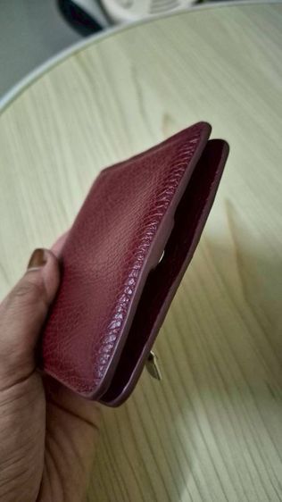 ขายถูก กระเป๋าสตางค์หนังแท้ 1แถมฟรี1 ลดจาก 990