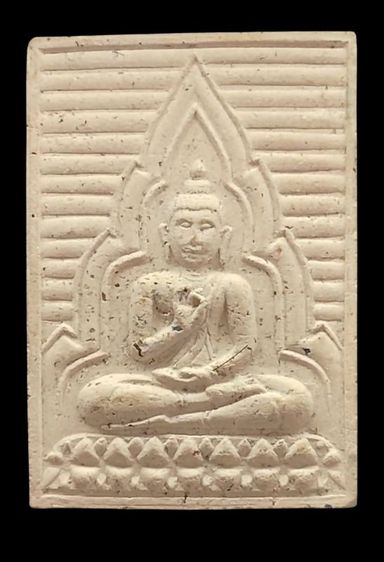 พระผงของขวัญวัดปากน้ำรุ่น4พิมพ์กรรมการ จัมโบ้ บรรจุกรุปี2518 โรยพลอย มีเกษาล.พ.สด ชัดเจน