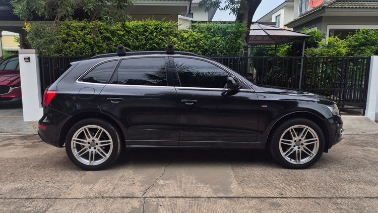 Audi Audi Q5  2011 2.0 TFSI Quattro 4WD Utility-car เบนซิน ดำ รูปที่ 4
