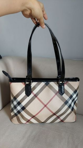 กระเป๋าถือ Burberry ของแท้
