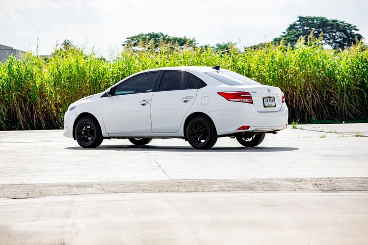 Toyota Vios 2019 1.5 E Sedan เบนซิน เกียร์อัตโนมัติ ขาว รูปที่ 4