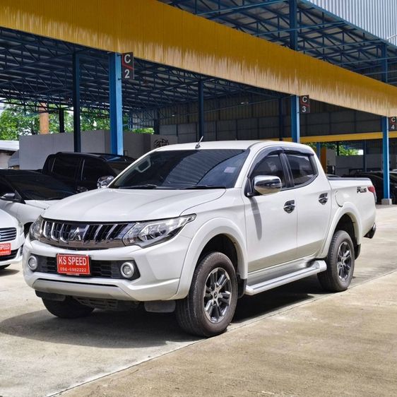 Mitsubishi Triton 2018 2.4 GLS Plus Pickup ดีเซล ไม่ติดแก๊ส เกียร์อัตโนมัติ ขาว