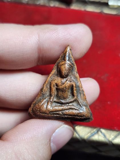 พระเนื้อดินองค์ละ250
