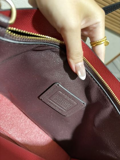 Coach bag แท้100% รูปที่ 2