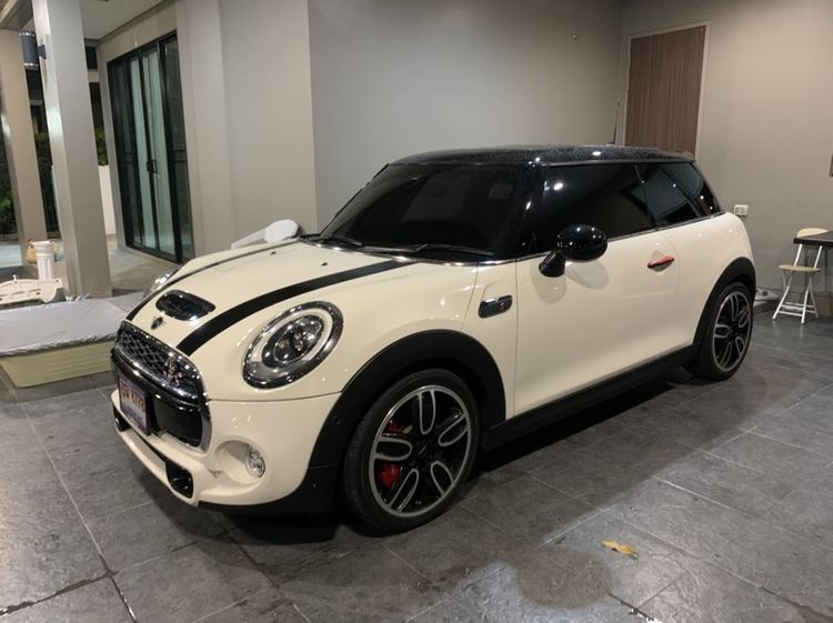 mini coopers F56 มือเดียว 45,000 km Sunroof ยางใหม่ 4 เส้น