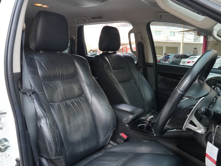 Mitsubishi Pajero Sport 2019 2.4 GT Premium 2WD Utility-car ดีเซล ไม่ติดแก๊ส เกียร์อัตโนมัติ ขาว รูปที่ 3