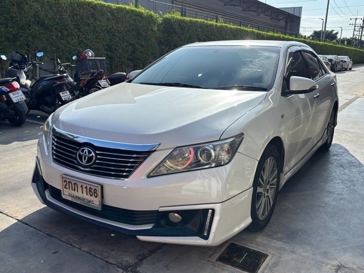 Toyota Camry 2014 2.0 G Extremo Sedan เบนซิน ไม่ติดแก๊ส เกียร์อัตโนมัติ ขาว รูปที่ 3