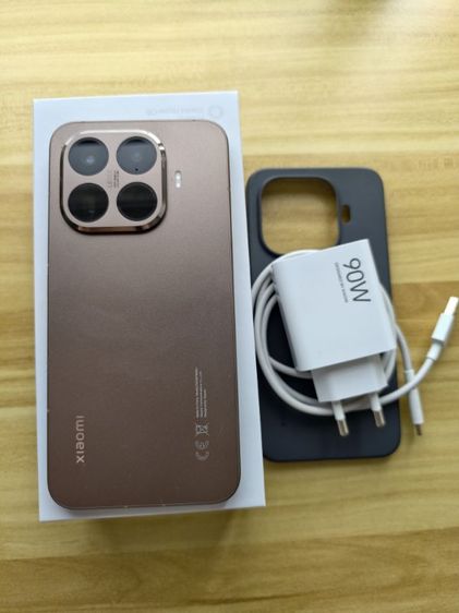 อื่นๆ 512 GB Xiaomi 15T Pro 12/512GB Mocca gold