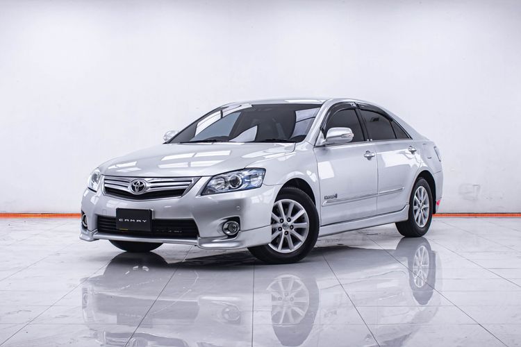 รถ Toyota Camry 2.4 Hybrid สี เทา