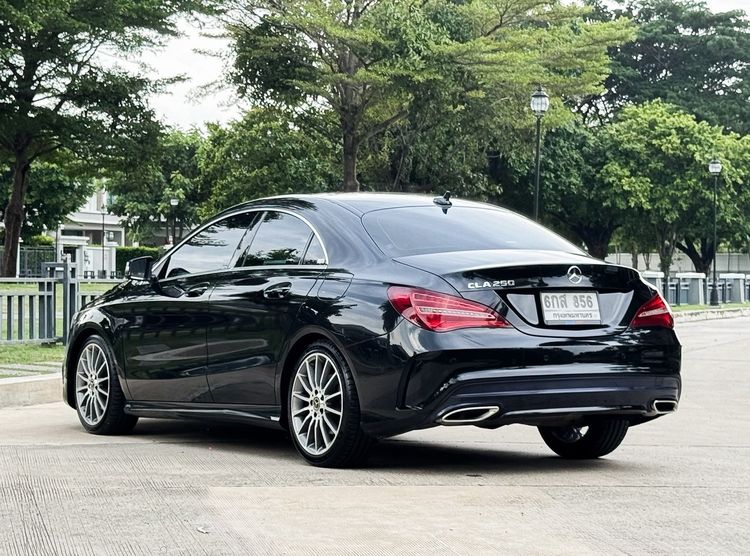 Mercedes-Benz CLA-Class 2017 CLA250 AMG Sedan เบนซิน ไม่ติดแก๊ส เกียร์อัตโนมัติ ดำ รูปที่ 4